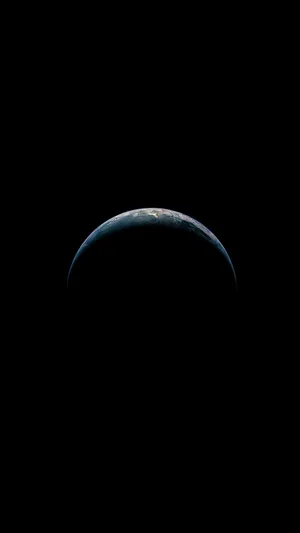 Best Oled Dark Shadowed Earth Wallpaper