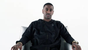 Big Sean On Couch Wallpaper