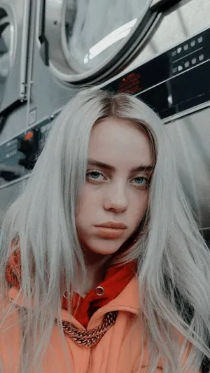 Billie Eilish. Idk. Billie Eilish, Shawn Mendes, Selena Wallpaper