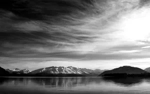 Black And White Aesthetic Mountain Range Wallpaper