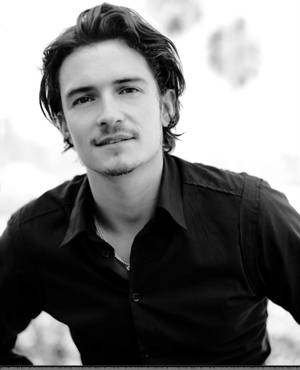 Black And White Portrait Orlando Bloom Wallpaper