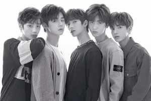 Black And White Txt Wallpaper