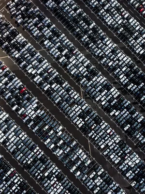 Black Android Parking Lot Wallpaper