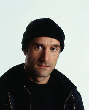 Black Outfit Elias Koteas Wallpaper