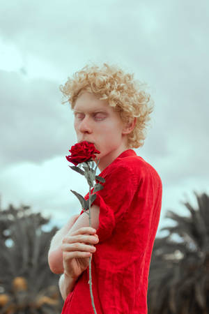 Blonde Man Red Roses Wallpaper