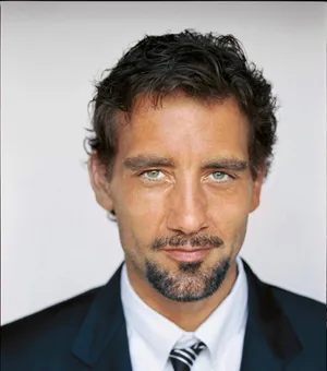 Blue Eyes Clive Owen Wallpaper