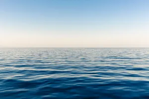 Blue Ocean Water Horizon Wallpaper