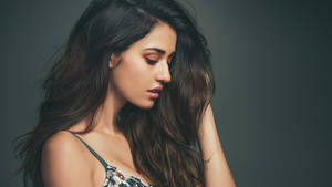 Bollywood Disha Patani Side Profile Wallpaper