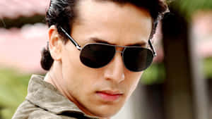 Bollywood Hero Tiger Shroff Wallpaper