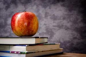 Books With Apple Wallpaper