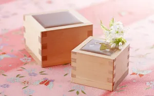 Box, Flower, Souvenir Wallpaper