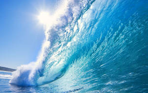 Bright Crystal Blue Wave Wallpaper