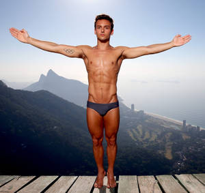 British Olympian Tom Daley Wallpaper