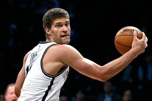 Brook Lopez In Close-up Shot Wallpaper