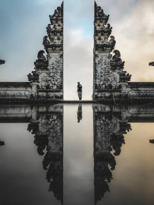 Calm Gates Of Heaven Bali Wallpaper