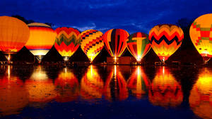 Canberra Gigantic Hot Air Balloons Wallpaper