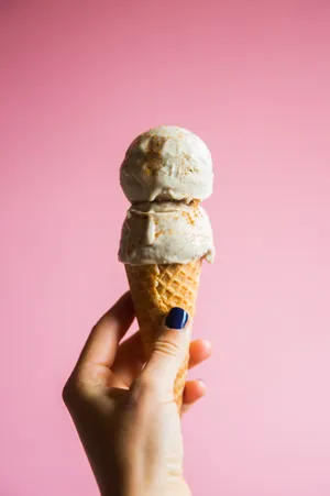 Cappuccino Ice Cream Scoops Wallpaper