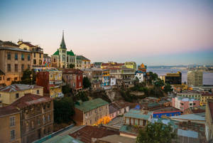 Captivating View Of Colorful Valparaiso City, Chile Wallpaper