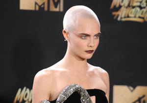 Cara Delevingne Shaved Head Wallpaper