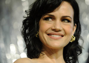 Carla Gugino Wonderful Smile Wallpaper