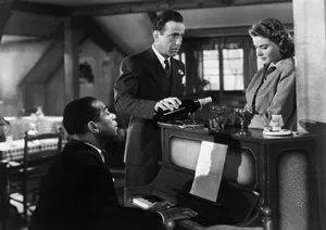 Casablanca At Cafe Scene Wallpaper