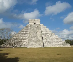 Chichen Itza White Temple Wallpaper
