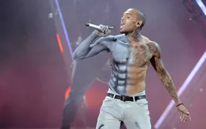 Chris Brown In Concert Wallpaper