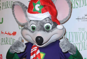 Chuck E Cheese Hollywood Christmas Parade Wallpaper