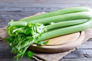 Circular Board Thick Stalk Celery Wallpaper