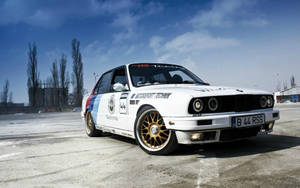 Classic Card Bmw 1982-1994 Model Wallpaper