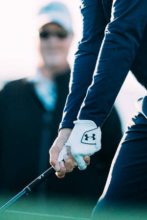 Close Up Jordan Spieth Golf Gloves Wallpaper