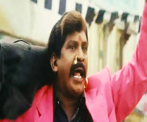 Comedian Vadivelu With Nose Piercing Wallpaper