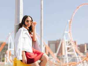 Coney Island Girl Red Dress Wallpaper