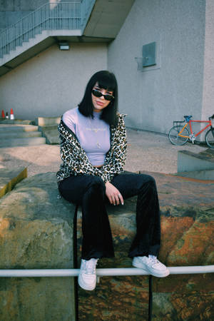 Cool Girl Cheetah Print Jacket Wallpaper