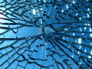 Cool Hd Broken Screen Cover Wallpaper