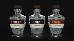 Corzo Singular Glass Wallpaper