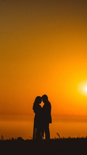 Couple Silhouette 2160x3840 Wallpaper