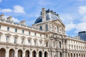 Cour Carrée The Louvre Palace Paris Wallpaper