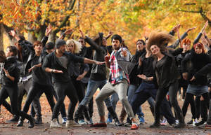 Crowd Dance Prabhas Mirchi Wallpaper