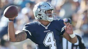 Dak Prescott Throw Stance Wallpaper