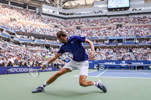 Daniil Medvedev In Us Open Tournament Wallpaper