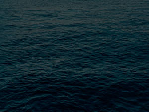 Dark And Blue Aesthetic Laptop Sea Wallpaper