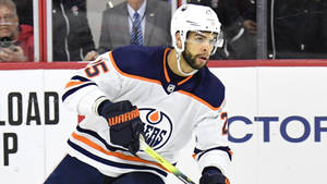 Darnell Nurse In Edmonton Oilers Versus Minnesota Wild 2022 Wallpaper