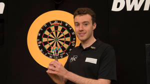 Darts Referee Huw Ware Pdc Wallpaper