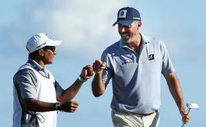 David Ortiz Matt Kuchar Fist Bump Wallpaper