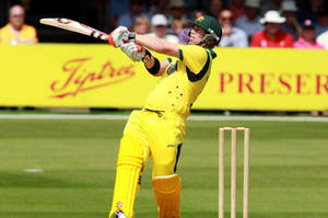 David Warner In Action - Australian Cricket Superstar Wallpaper