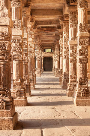 Delhi Qutub Minar Colonnade Wallpaper