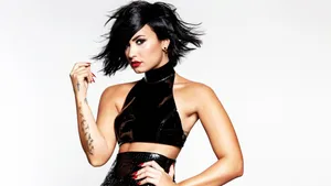 Demi Lovato In Black Outfit Wallpaper