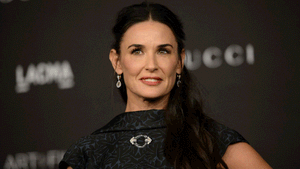 Demi Moore Haute Couture Fashion Week In Paris Wallpaper