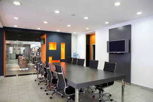 Desk, Office Chair, Design, Meeting Wallpaper